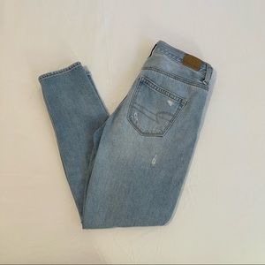 American Eagle Mom Jeans